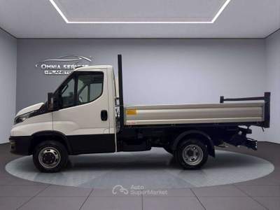 Iveco Daily Daily 35 C16ZH3.0 3000 cab. HD Bianco usata Grosseto