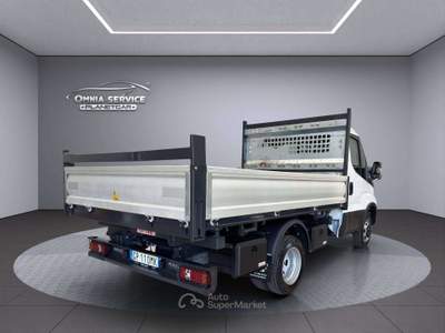 Iveco Daily Daily 35 C16ZH3.0 3000 cab. HD Bianco usata Grosseto