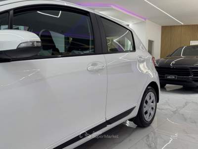 Toyota Yaris 1.4 Diesel Lounge Full Opt Bianco usata Qualiano