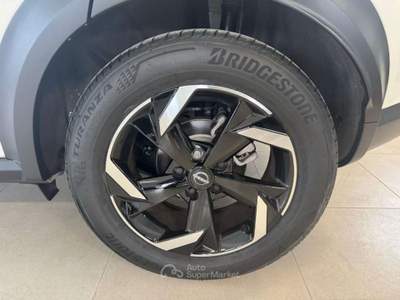 Nissan Juke 1.0 DIG-T 114 CV N-Connecta Bianco usata Spoltore