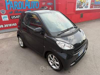 Smart ForTwo 1.0 71cv MHD coupé - 2012 Nero usata Giugliano in Campania