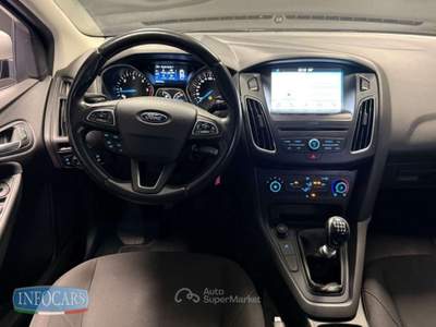 Ford Focus SW 1.5 TDCi 120 CV Business Argento usata Este