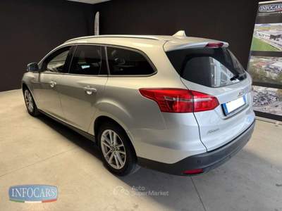 Ford Focus SW 1.5 TDCi 120 CV Business Argento usata Este