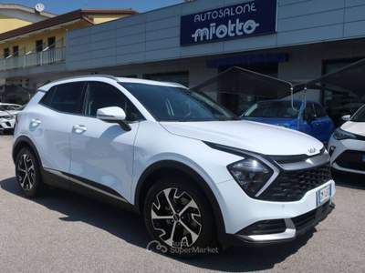 Kia Sportage Sportage V 2022 1.6 crdi mhev Style dct Bianco usata Ponte di Piave