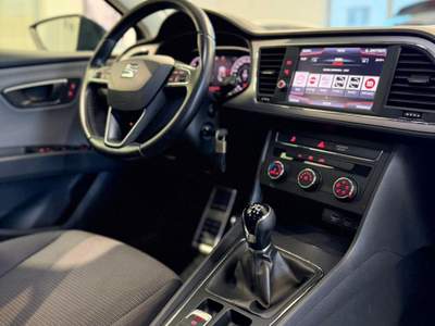 Seat Leon fari full led / cockpit Blu/Azzurro usata SAN MICHELE SALENTINO