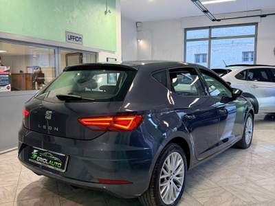 Seat Leon fari full led / cockpit Blu/Azzurro usata SAN MICHELE SALENTINO