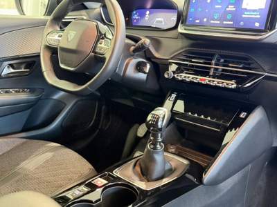 Peugeot 208 unico proprietario km certificati Argento usata SAN MICHELE SALENTINO