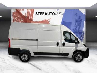 Citroen Jumper Furgone Lastrato L2H2 35  2.2 Diesel 140 cv Bianco usata Bologna