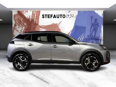 Peugeot 2008 II 2023 -  1.2 hybrid Allure 145cv e-dcs6 Grigio usata Bologna