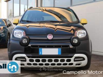 Fiat Panda Panda 1.0 70cv Hybrid Pandina My25 Nero usata Venezia