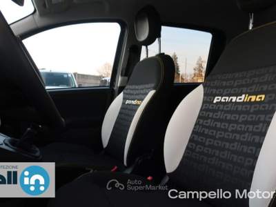 Fiat Panda Panda 1.0 70cv Hybrid Pandina My25 Nero usata Venezia