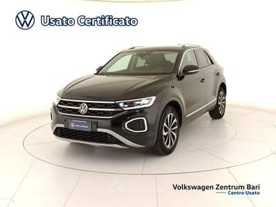 Volkswagen T-Roc 1.0 tsi style 110cv Nero usata Bari