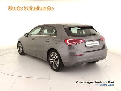 Mercedes-Benz Classe A 180 d business auto Grigio usata Bari