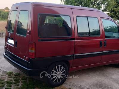 Fiat Scudo Fiat Scudo 2.0 JTD/109 Combi Lusso 8 p.ti Rosso usata Caerano di San Marco