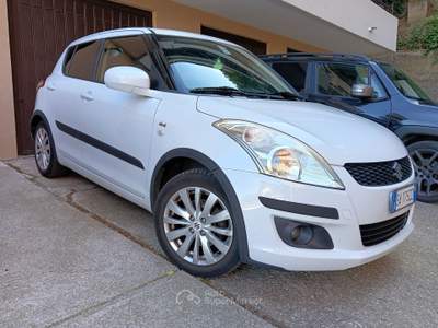 Suzuki Swift null usata Trieste