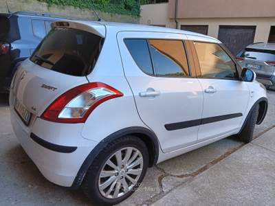 Suzuki Swift null usata Trieste