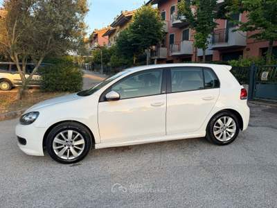 Volkswagen Golf Sport edition unico pro usata San Costanzo
