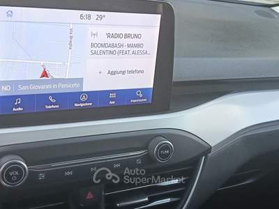 Ford Focus Appena è cambiata la cinghia di distribuzione e il tagliando usata Sant'Agata bolognese