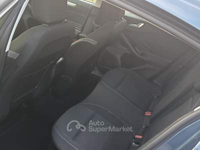 Ford Focus Appena è cambiata la cinghia di distribuzione e il tagliando usata Sant'Agata bolognese