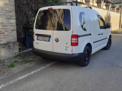 Volkswagen Caddy Prezzo e qualità..ottimo furgone Bianco usata Cervesina