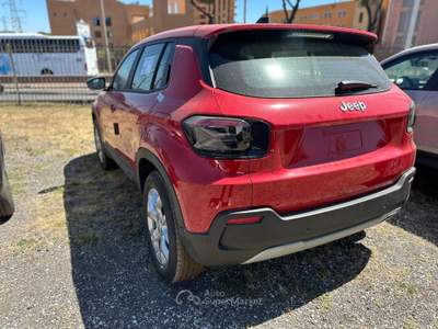 Jeep Avenger Avenger - avenger 1.2 turbo altitude fwd 100cv Rosso usata Roma