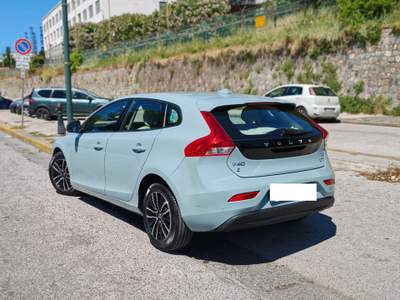 Volvo V40 soli 22600 km Blu/Azzurro usata Napoli (NA)