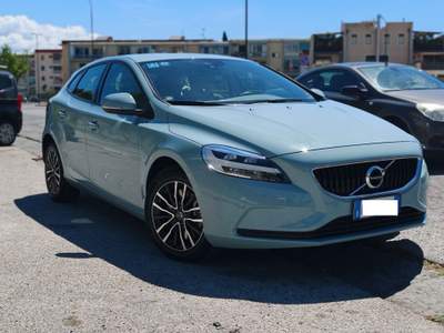 Volvo V40 soli 22600 km Blu/Azzurro usata Napoli (NA)