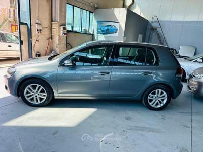 Volkswagen Golf DPF 5p. Highline usata POVIGLIO