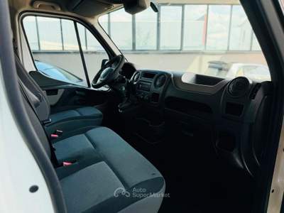 Renault Master T35 2.3 dCi/125 PM-TM Furgone passo usata POVIGLIO