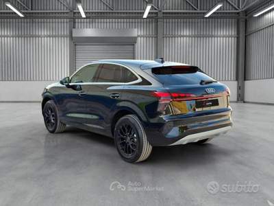 Audi Q3 Sportback 2.0 tdi Business 150cv s-tronic usata Fermo