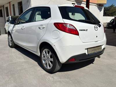 Mazda 2 5p. Easy usata Arzano