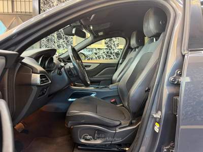Jaguar F-Pace V6 300 CV AWD aut. R-Sport usata Stanghella