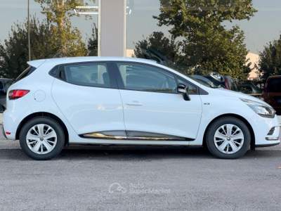 Renault Clio 90 CV Moschino Life usata Paese