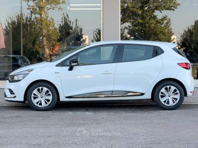 Renault Clio 90 CV Moschino Life usata Paese
