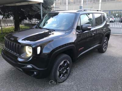 Jeep Renegade 4WD Active Drive Low T usata Pianezza