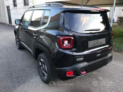 Jeep Renegade 4WD Active Drive Low T usata Pianezza