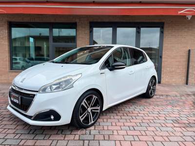 Peugeot 208 HDi GT-Line usata Pozzonovo
