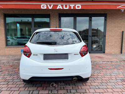 Peugeot 208 HDi GT-Line usata Pozzonovo