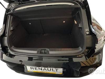 Renault Clio Blue dCi 100 CV 5 porte Evolution usata Gioia Tauro