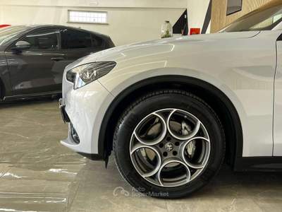 Alfa Romeo Stelvio Stelvio 2023 2.2 turbo rwd 160cv auto Grigio usata Albano Laziale