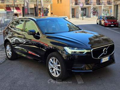 Volvo XC60 B4 (d) Geartronic Momentum usata Venafro