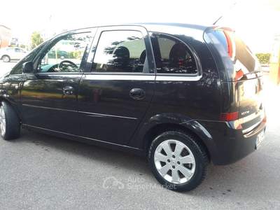 Opel Meriva Enjoy neopatentati 2008 usata Brescia