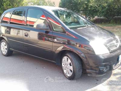 Opel Meriva Enjoy neopatentati 2008 usata Brescia