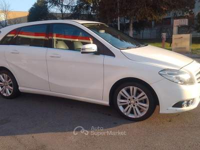 Mercedes-Benz Classe B B 180 CDI Automatic Premium 2015 usata Brescia