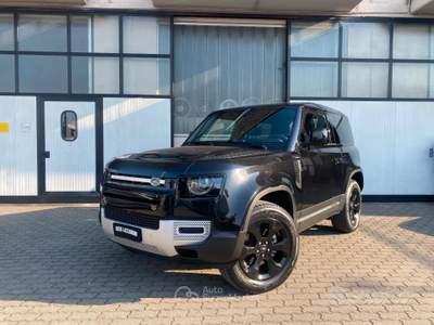 Land Rover Defender 200 CV AWD Auto SE usata Cazzago San Martino