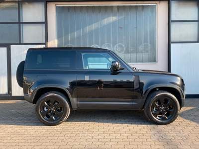 Land Rover Defender 200 CV AWD Auto SE usata Cazzago San Martino