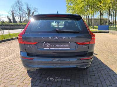 Volvo XC60 XC 60 XC60 B4 (d) AWD Geartronic Momentum Pr usata Castel d'Azzano