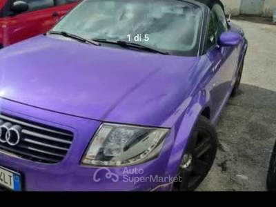 Audi TT 225 cv 4 ruote motrici edizione baseball Blu/Azzurro usata Lucca
