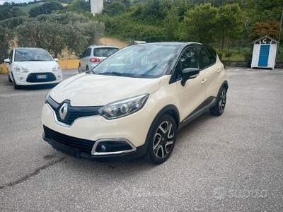 Renault Captur Start&Stop Energy usata Martinsicuro