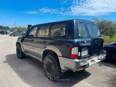 Nissan Patrol GR 3.0 TD Di 5 porte Elegance Wagon usata Martinsicuro